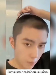 ตัดผมได้ง่ายๆที่บ้าน หัวตัดแบบพันรอบ360°ปัตตาเลี่ยนผม ปัตตาเลี่ยนไร้สาย ปัตตาเลี่ยนไร้สายผม ไม่ดังใช้ได้ทั้งเด็กและผู้ใหญ่ ปัตตาเลี่ยนไร้สาย แบตเตอรี่ความจุขนาดใหญ่ ปัตตาเลี่ยนตัดผม เครื่องปัตตาเลี่ยนไฟฟ้า