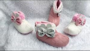 Sepatu Baby Anak Perempuan Boots Fashion Prewalker Brukat Bulu Pita 03 Bulan -12 Bulan Lucu