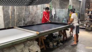 Sarung Batik Motif Titikala: Pilihan Pakaian Formal Berkualitas Tinggi