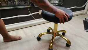 🔥ส่งฟรีทั่วไทย🔥เก้าอี้ช่าง ลายเย็บ สีดำด้าน เลือกขาได้ 4 แบบ ตามสไตล์ ที่ลูกค้าต้องการ ในราคาพิเศษ