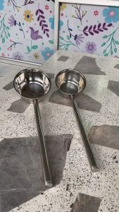 ที่ตักน้ำร้๊อน ที่ตักอาหาร ด้ามยาวสแตนเลส ด้ามยาวพิเศษ กระบวยน้ำ ช้อนน้ำยาว กระบวยโจ๊ก ระบบการฟื้นฟู 1 บรรจุภัณฑ์ 90 บาท