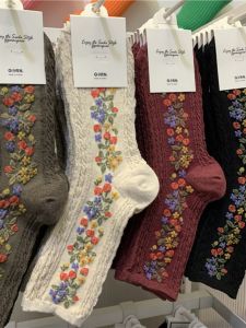 Ggorangnae Korean Womens Socks Dongdaemun Japanese-Style Retro Three-Dimensional Relief Floral Cable Stitch Thread Knee Socks Socks