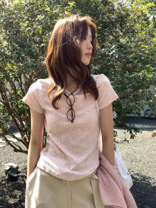 DUOFEIYAN | Pink Round Neck Slim Fit Short Sleeve T-Shirt