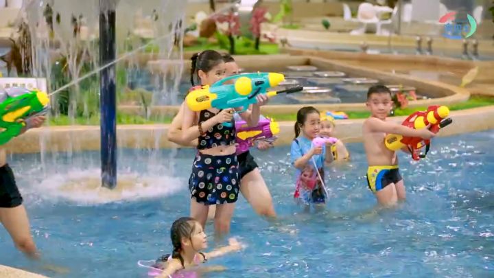 68cm Double Nozzle Water Gun Toys High Pressure Swimming Pool Beach ...