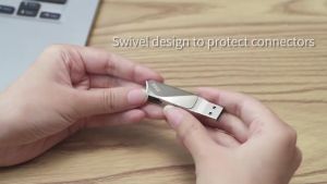 แฟลชไดรฟ์ SSK คู่ USB 3.2 2-in-1 Type-C & USB-A สูงสุด 256GB ความเร็ว 200MB/s | ความเร็วสูงถึง 200MB/s | มีพอร์ต USB 3.1 และ Type-C | การออกแบบทนทานและหมุนได้ 360° | รองรับหลายอุปกรณ์ รวมถึง MacBook และ iPad Pro | กันน้ำ กันฝุ่น และกันกระแทก