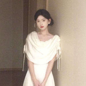 CHANGTONG | Elegant Neckline Waist Accentuating Slim Dress Spring