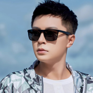 C.three Fashionable Square Frame Sunglasses Sun Protection Men Women Sunglasses