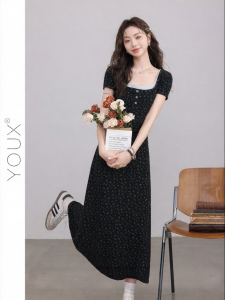 YOUXIANG | Đầm A-Line Hoa Cổ Vuông Ghép Mới