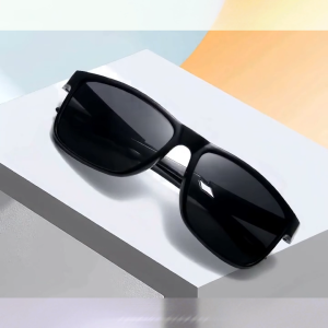 Cermin Mata Hitam Polarized Sports Sunglasses UV Protection Anti-Silau Durable Frame Selesa Dipakai untuk Aktiviti Lepas