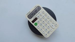 Kalkulator Sedang Minimalis Warna Warni 120 Steps Double Power 145 x 9cm Display 12 Digit CT 6000ii