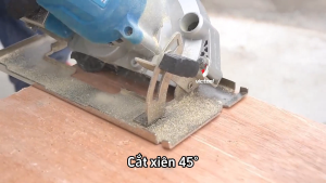 Máy cưa đĩa pin 10cellmáy cưa đĩa tròn không chổi than dùng pinthích hợp để cắt nhiều loại vật liệugóc có thể điều chỉnh