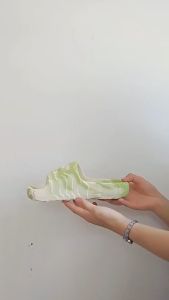 Dép nhựa  quai ngang nữ loang màu