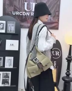 Morden city OL lady daily carry hobo bag