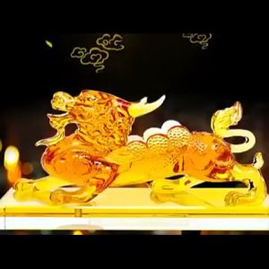 Tượng Kỳ Lân Chân Kính Thu Hút tài Lộc để Taplo bàn làm việc