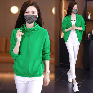 เสื้อคลุมกันแดดทรงหลวมสำหรับผู้หญิง ฤดูร้อนปี 2025 เสื้อคลุมกันแดดแบบสวมหัวระบายอากาศได้ดี ทรงหลวม ทรงเข้ารูป แขนยาว ปกติ