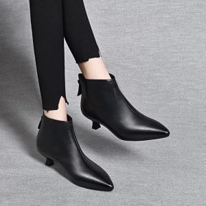 รองเท้าบูทสั้นหนังแท้หัวแหลมทรงหัวมนสำหรับผู้หญิงในฤดูใบไม้ร่วง/ฤดูหนาว รองเท้าบูทสั้นหัวแหลมทรงหัวมนทรงหัวมนหัวแหลมทรงหัวมน