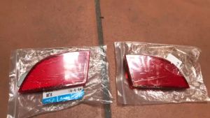 Đèn phản quang sau Trái/ Phải Mazda 3 bản hatchbach 2015 - 2019