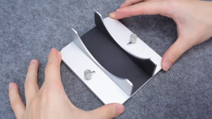 HAGIBIS MMS04 Vertical Stand for Mac mini M4 / M4 Pro | Adjustable Width Aluminum Holder Anti-Slip Silicone Pads Space-Saving Design Enhanced Airflow & Tool-Free Setup