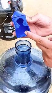 Corong Teleskopik Multifungsi: Solusi Praktis untuk Pengisian Minyak Motor