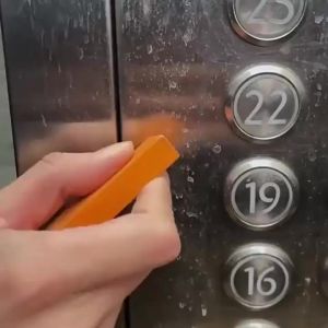 ยางลบขจัดคราบญี่ปุ่น ยางลบทำความสะอาดห้องครัว ทำความสะอาดด้วยน้ำและนำกลับมาใช้ใหม่ได้ เหมาะสำหรับคราบสกปรกบนพื้นผิวโลหะต่างๆ เหมาะสำหรับคราบสกปรกบนพื้นผิวโลหะต่างๆ