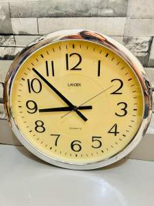 Affordable Landex quartz wall clock 37 cm 😍👌🏻