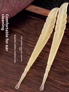 Professional Grade Portable Ear Cleaning Tool Soft Head Silicone Ear Spoon Safe for Children Effective Ear Wax Removal