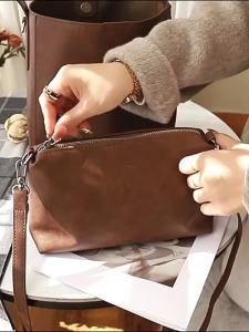 BYUELUN | Stylish and Versatile Small-sized Barrel Bag