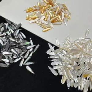4Pcs DIY Loose Pendant The Mother Of Pearl Shell Drop Small Pendant For Jewelry Making DIY Earring Necklace Tassel Accessory