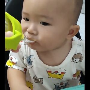 Nipple Spoon for 5cm Wide Neck Silicone Teat: A Rice Feeding Bottle Accessory