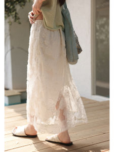 Lace Embroidery A-line Skirt