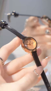 Sunlifex Jam Tangan Wanita Korean Anggun Mode Retro Sederhana Penunjuk Tali Kulit Jam Tangan Cewek
