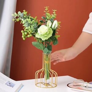 Lọ bình hoa decor bằng sắt rèn vàng phong cách Bắc Âu để bàn trang trí phòng khách