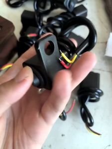 สวิทช์โดมิโน เจเนอรัล มอเตอร์ไซค์ สวิตซ์ไฟ 3 ระดับ Domino เลือกซ้ายขวาได