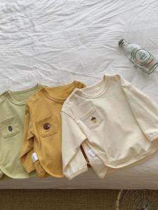 เสื้อยืดคอกลมแขนยาวสำหรับเด็กและเด็กวัยเตาะแตะสไตล์เกาหลี แฟชั่นฤดูใบไม้ผลิและฤดูใบไม้ร่วงสำหรับเด็กชายและเด็กหญิง