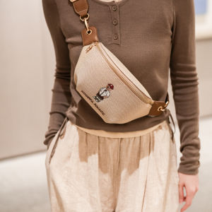 Casual Bear Embroidery Canvas Crossbody Bag Womens 2024 New Style Street Fashion Mobile Phone Bag Single Shoulder Bag