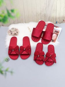 Wedding Morning Robe Slippers Home Indoor Anti-Slip Couple Red Silk Satin Face Groomsmen Hand Gift Four Seasons Universal Daily Use Rubber TPR Bottom