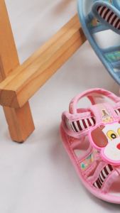 (PACKING MIKA)Sepatu Sandal Bayi Anak Hiasan Lucu / Sepatu Sandal Prewalker Anti Selip /Sepatu Impor