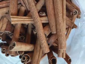 Kayu manis stick/ kayu manis batang/cinnamon stick 50gr/100gr