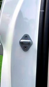 Miếng Đệm Silicon Chống Va Đập Cánh Cửa Xe ô TôChống TrầyHan Rỉ [2 Màu Đen Trắng]