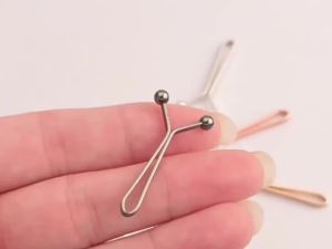4PCS Adjustable Detachable Buckle Sleeve Clips for Jeans Skirts Waist Tightening Pants Accessories Sleeve Reduction Clip