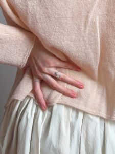 Half-Matt Half-Shiny Floral Ring for Women Luxury Unique Design High-End Sensation Index Finger Ring New Popular 2025 Fashion Jewelry