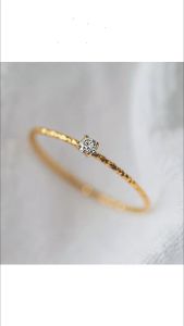 OYJR แหวนเพชรเรียบๆไม่ลอก แหวนสแตนเลสแฟชั่น สำหรับผู้หญิง