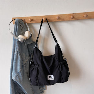 Large Capacity Canvas Shoulder Bag Womens Travel Commuter Tote Bag Lightweight Casual Style Zipper Closure Backpack