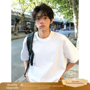 Round Neck Small Collar Embroidery Mens T-Shirt