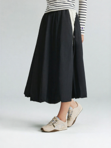 Champion | Moisture Wicking Skirt with American Casual Style and Flare Design