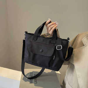 Fashionable Lightweight Nylon Crossbody Bag Womens 2025 New Spring Summer Versatile Casual Ladies Single Shoulder Sling Bag