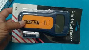 เครื่องหาแนวสายไฟ หาท่อแป๊บ หาแนวโครงคร่าวฝ้าในผนัง หาเหล็กในผนัง