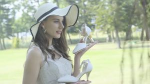 Women’s Pointed Toe Single Shoes Slotted Buttoned Toe Sandals