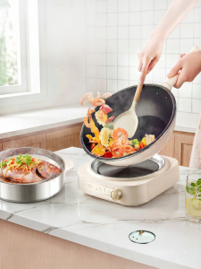 [China Plug Adapter Needed] Bear | Multi-Function Detachable Electric Wok Large Power Non-Stick