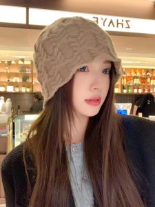 2024 New Knitted Wool Blend Hat Womens Autumn Winter Fashion Small Face Loose Wrap Headband Knit Cap Casual Style No Brand